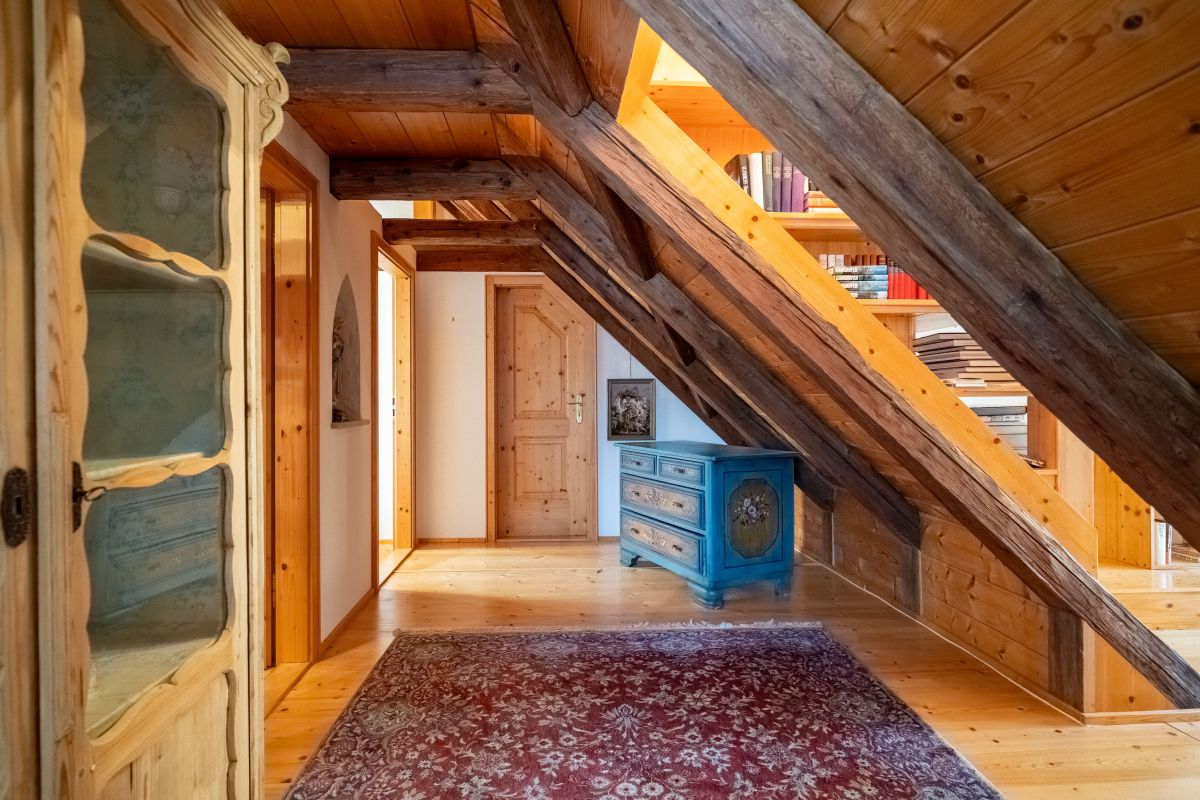 Bild: Freedome_Pictures_Bad Tolz_Konigsdorferstr. 14_EFH 28 von 61