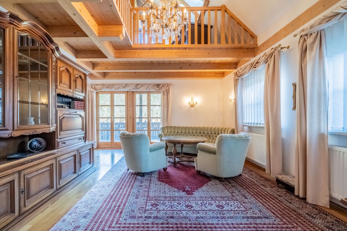 Bild: Freedome_Pictures_Bad Tolz_Konigsdorferstr. 14_EFH 37 von 61